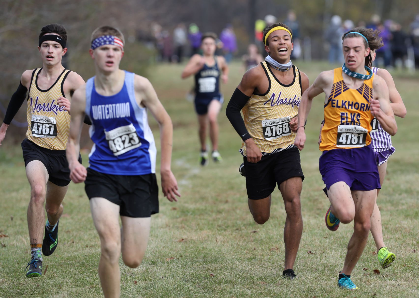 WIAA girls and boys cross country sectional